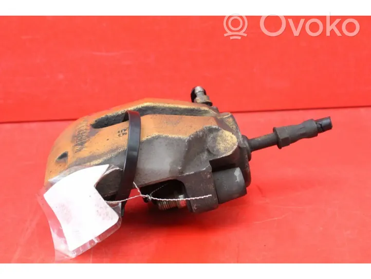 BMW 5 E39 Caliper del freno trasero 