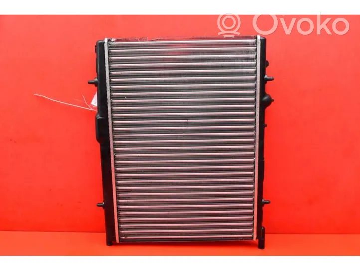 Peugeot 307 CC Radiateur de refroidissement CR515000S