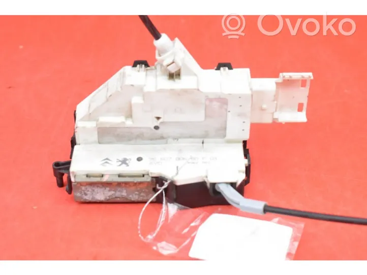 Citroen C4 I Cerradura de puerta delantera 9660700680F