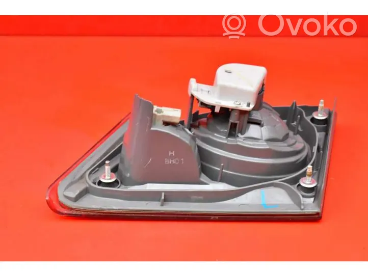 Honda Civic Lampa tylna P5376L