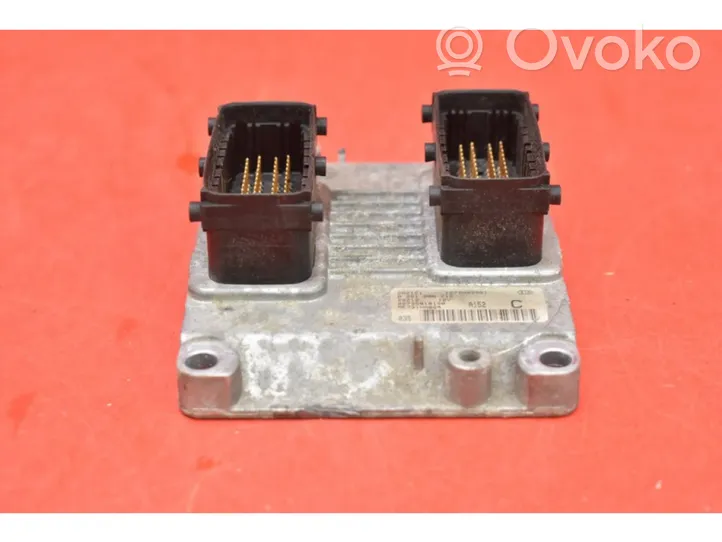 Alfa Romeo 147 Unité de commande, module ECU de moteur 1279H03961