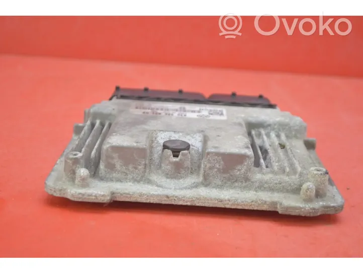 Volkswagen Golf V Komputer / Sterownik ECU silnika 03G906021HB