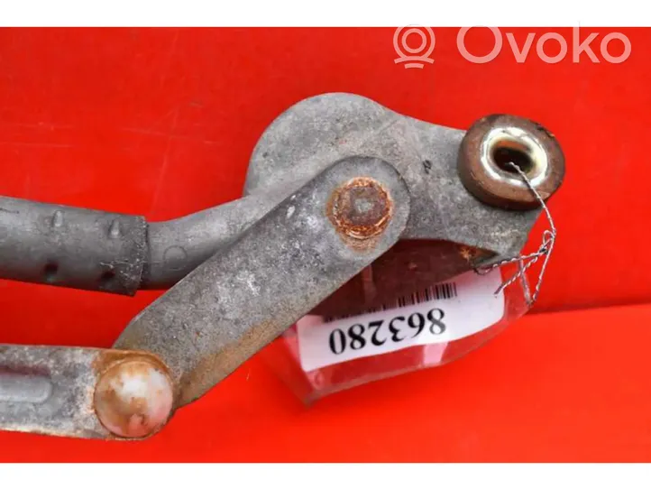 Toyota Corolla E120 E130 Tringlerie et moteur d'essuie-glace avant 85110-02150