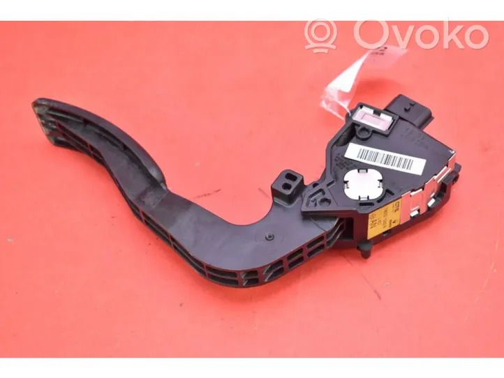 Dacia Dokker Accelerator throttle pedal 180021343R