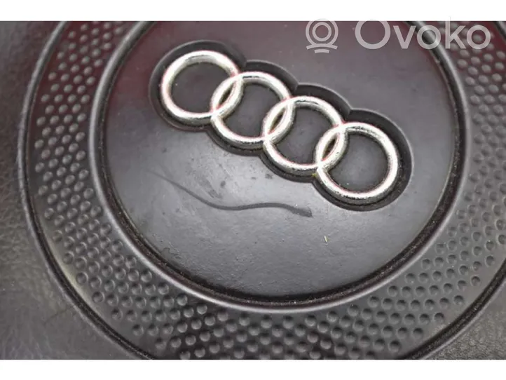 Audi A6 S6 C5 4B Ohjauspyörän turvatyyny 8D0880201H