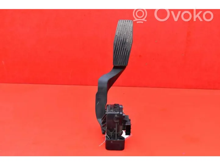 Opel Zafira B Accelerator throttle pedal 9202341BT