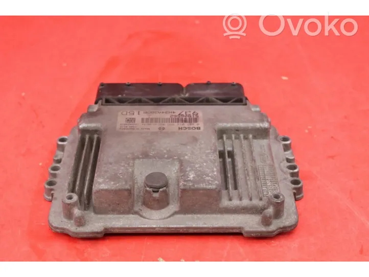 Alfa Romeo 147 Centralina/modulo motore ECU 51806562