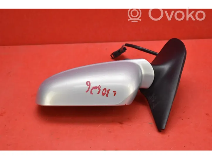 Volkswagen Golf IV Front door electric wing mirror 020479