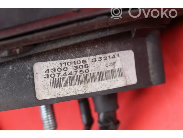 Volvo V70 Etuoven sähköinen sivupeili 30744750