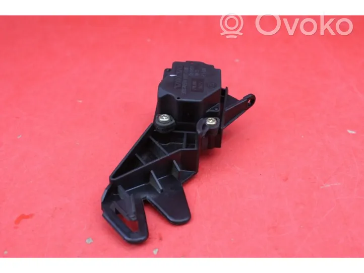 Volvo V70 Moteur / actionneur de volet de climatisation 30676511