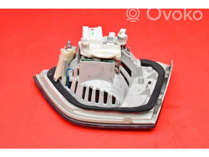 BMW 7 F01 F02 F03 F04 Feux arrière / postérieurs 7154161