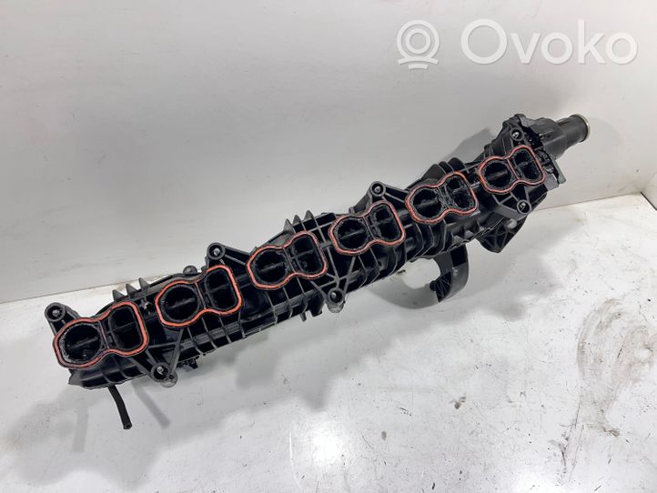 BMW 6 F06 Gran coupe Intake manifold 