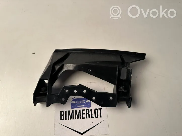 BMW M3 F80 Headlight/headlamp mounting bracket 