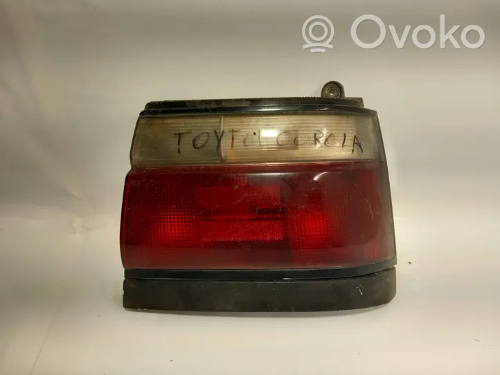 Toyota Corolla E100 Aizmugurējais lukturis virsbūvē 12368