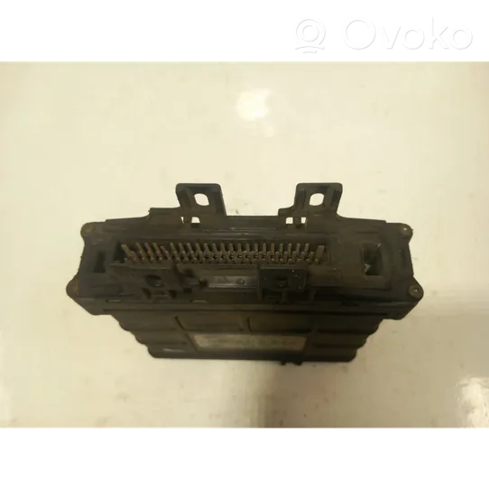 Ford Galaxy Calculateur moteur ECU 099927733Q