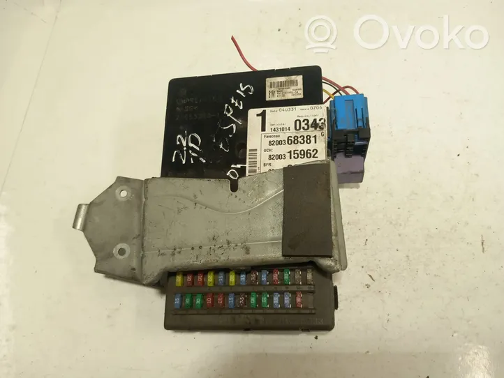 Renault Espace -  Grand espace IV Module de fusibles 8200315962