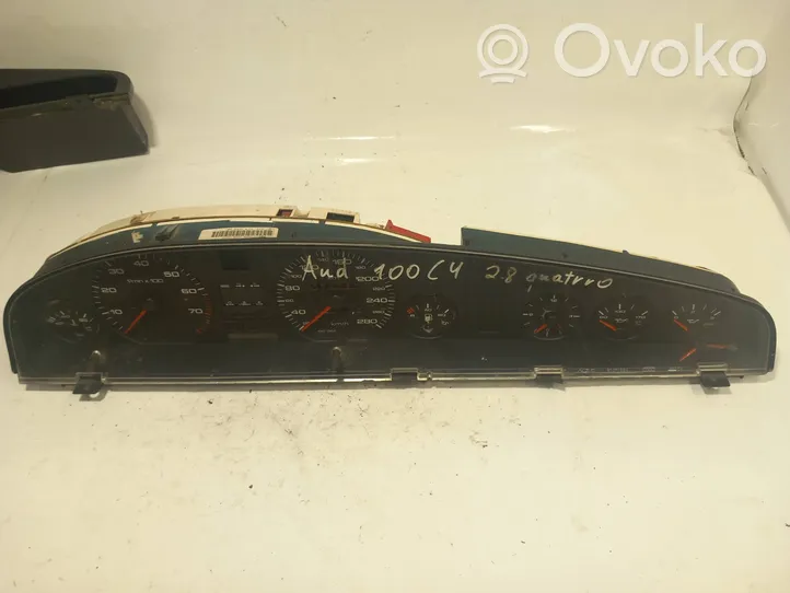 Audi A6 S6 C4 4A Tachimetro (quadro strumenti) 88311178