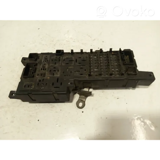 Volvo XC90 Sulakemoduuli 8678449