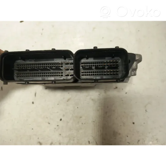 Volkswagen PASSAT B6 Sterownik / Moduł ECU 03G906021LR