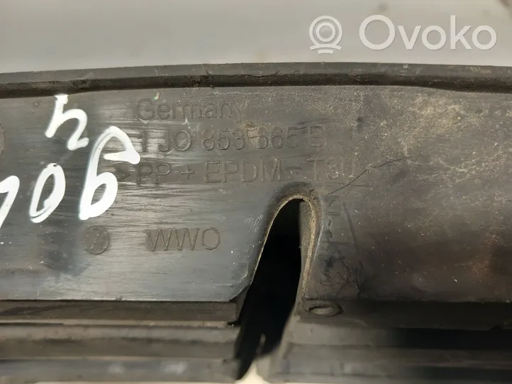 Volkswagen Golf IV Front bumper lower grill 1J0853665B
