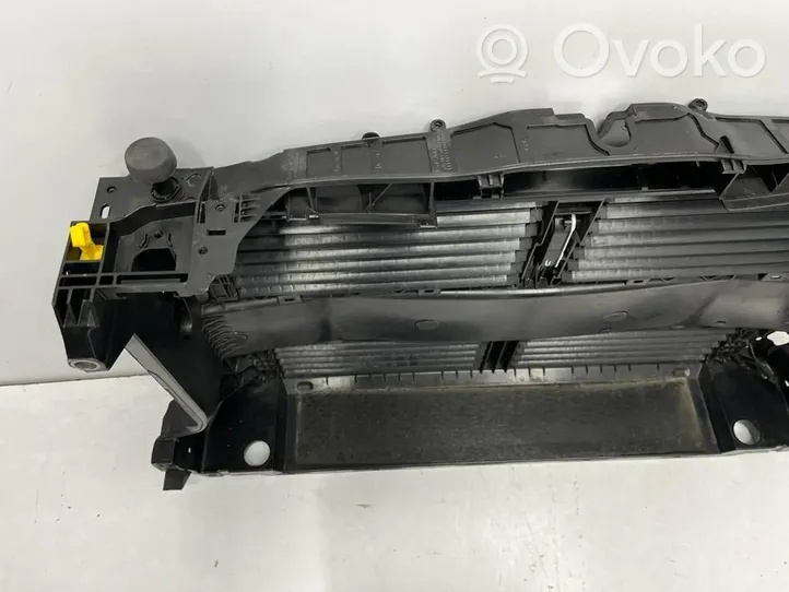 Ford Kuga III Déflecteur d'air de radiateur de refroidissement LX6BA16E146A2