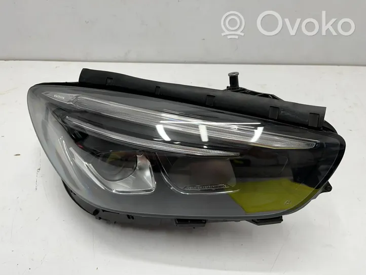 Mercedes-Benz B W247 Lampa przednia A2479062603