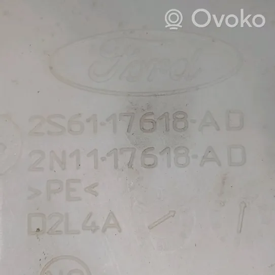 Ford Fusion Serbatoio/vaschetta liquido lavavetri parabrezza 1354170