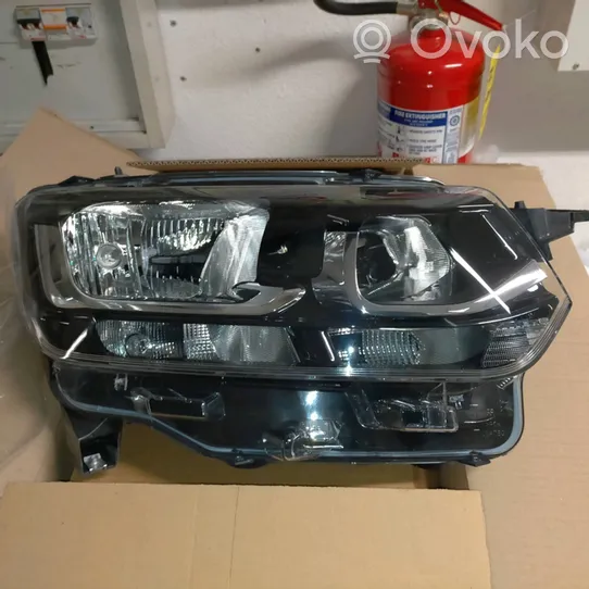 Toyota ProAce City Takavalon heijastin SU001B1698