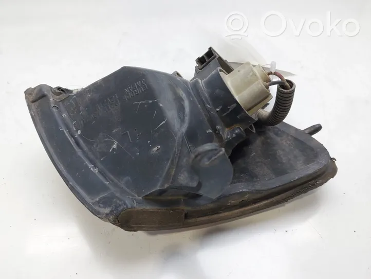 Nissan Sunny Phare frontale 183176