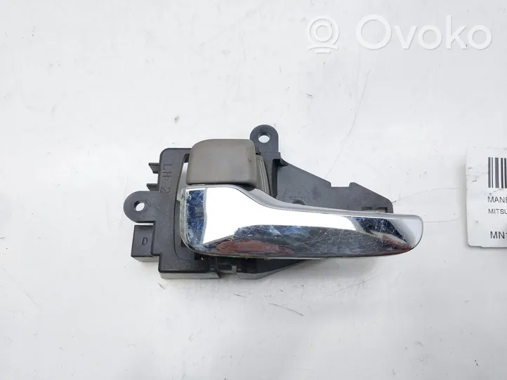 Mitsubishi Grandis Maniglia interna per portiera anteriore MN105359