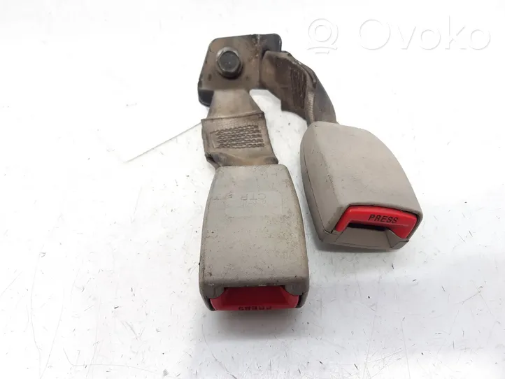 KIA Cerato Hebilla del cinturón de seguridad trasero 898302F000NM