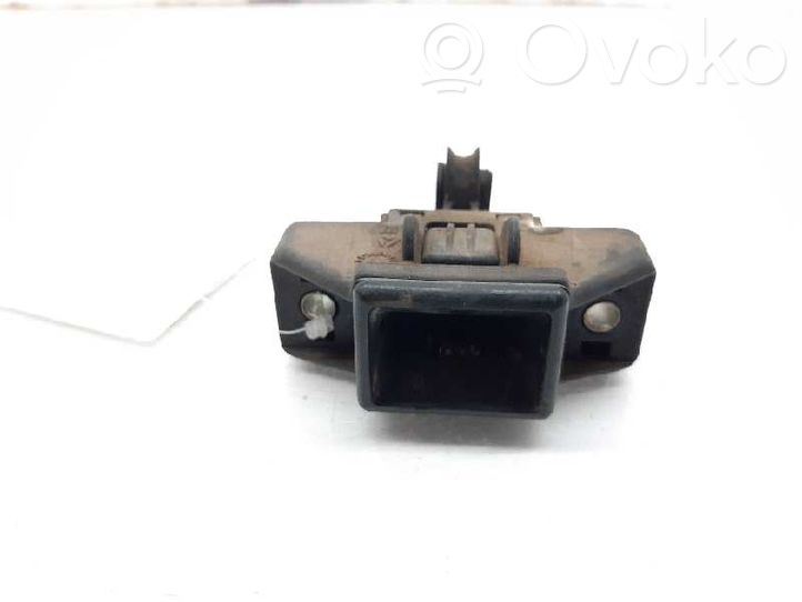 7700791731 Renault Clio I Tailgate lock latch, 8.55 € RRR