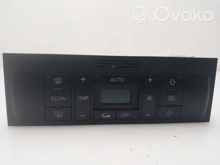 Audi A2 Блок управления кондиционера воздуха / климата/ печки (в салоне) 8Z0820043