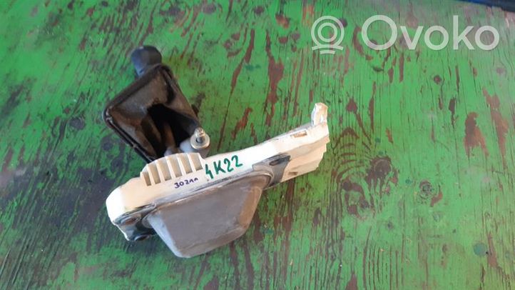 Nissan Almera N16 Gear selector/shifter in gearbox 