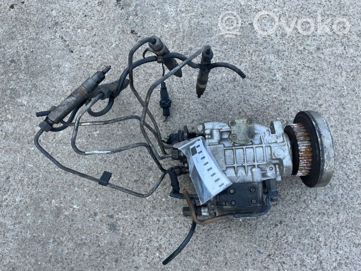 Volvo S80 Pompe d'injection de carburant à haute pression 074130110M