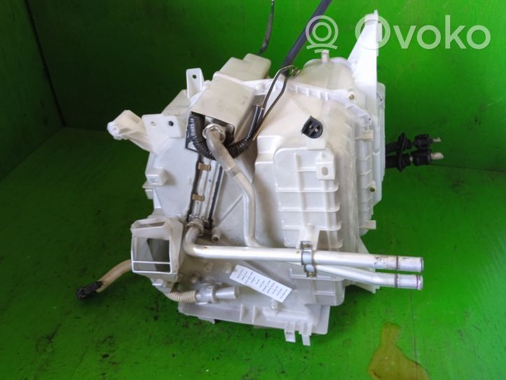 Toyota Corolla Verso E121 Scatola climatizzatore riscaldamento abitacolo assemblata 