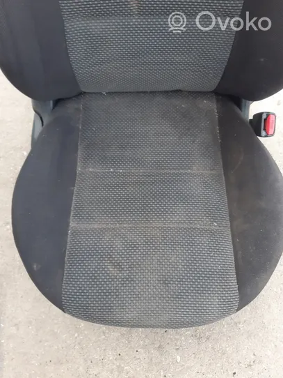 Mazda 6 Fotel przedni pasażera 