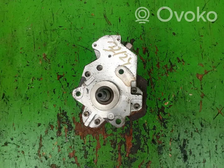 Volvo S40, V40 Pompe d'injection de carburant à haute pression 8200108225