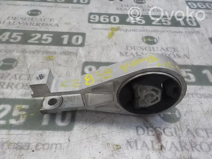 Opel Corsa E Gearbox mount 55703436