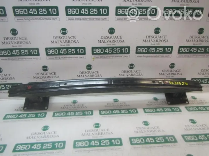 Land Rover Freelander 2 - LR2 Staffa di rinforzo montaggio del paraurti anteriore DQE500040