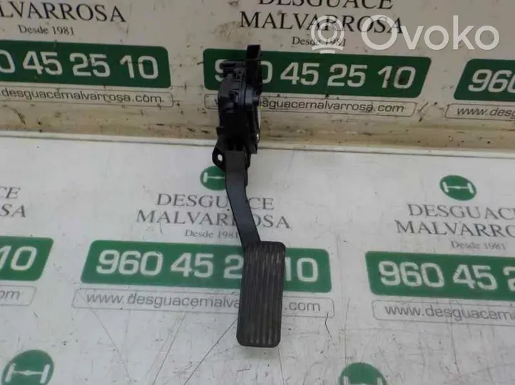 Opel Astra H Acceleration sensor 