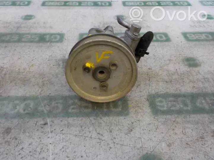 Porsche Cayenne (92A) Pompe de direction assistée 95831405021