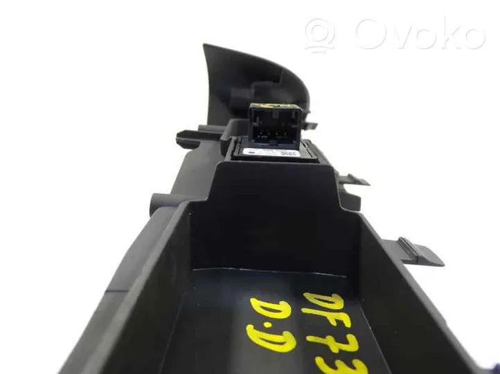 Audi Q7 4M Electric window control switch 4M0959851B5PR