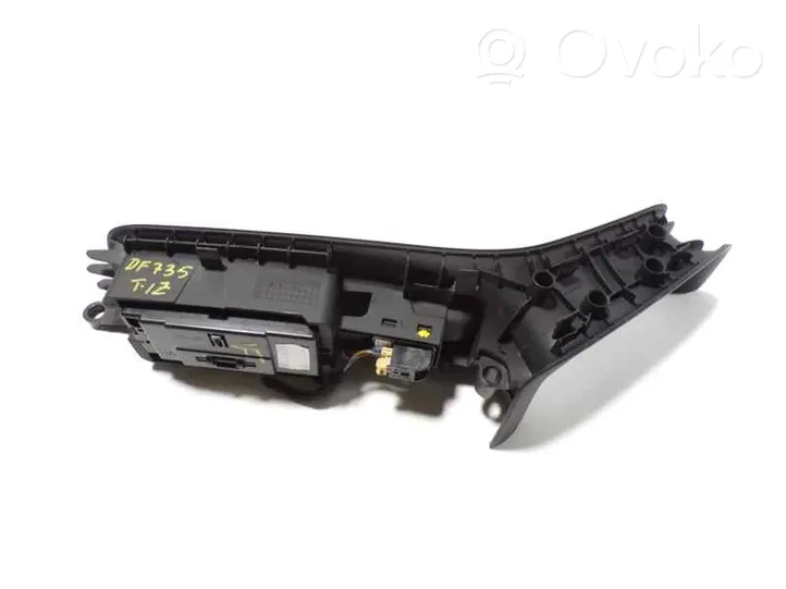 Audi Q7 4M Electric window control switch 4M09598555PR