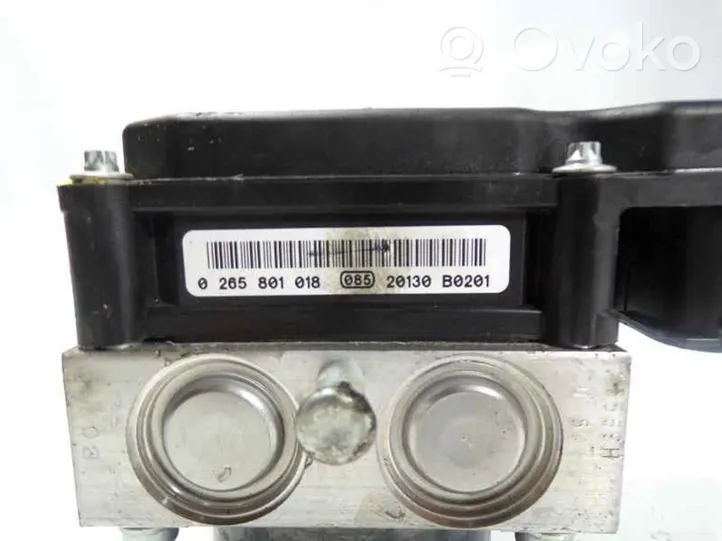 Dacia Sandero ABS-pumppu 8201063079