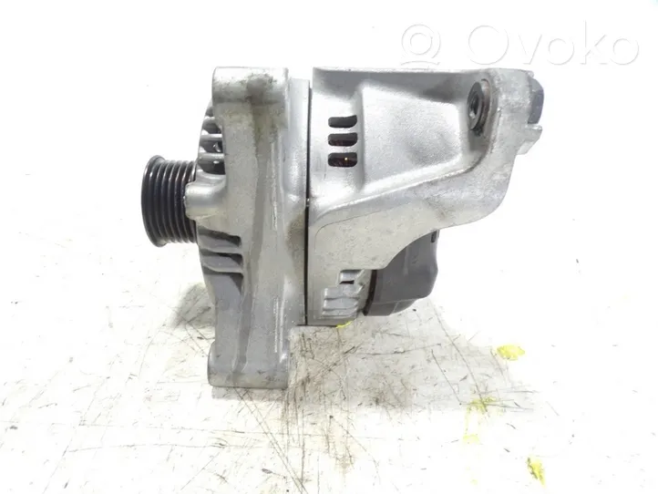 BMW 3 F30 F35 F31 Alternador 12317640132