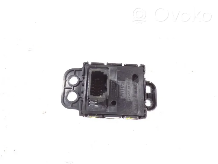 Nissan Qashqai Hebel Parkbremse Handbremse Feststellbremse 251754BA0A