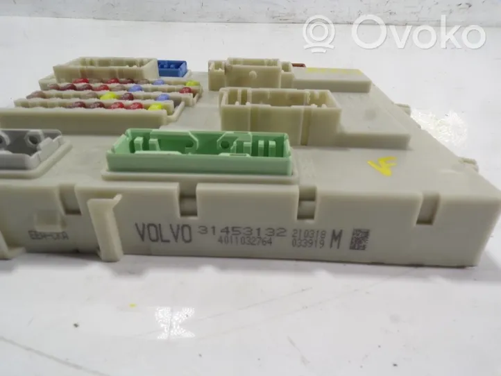 Volvo V40 Katvealueen valvonnan ohjainlaite (BSM) 36003145