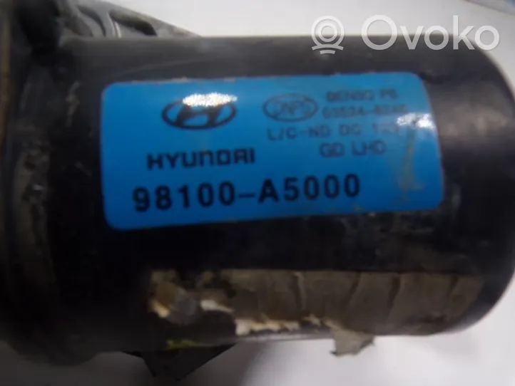 Hyundai i30 Moteur d'essuie-glace 98110A5000