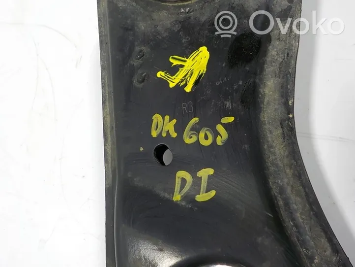 Opel Combo D Triangle bras de suspension inférieur avant 95514537